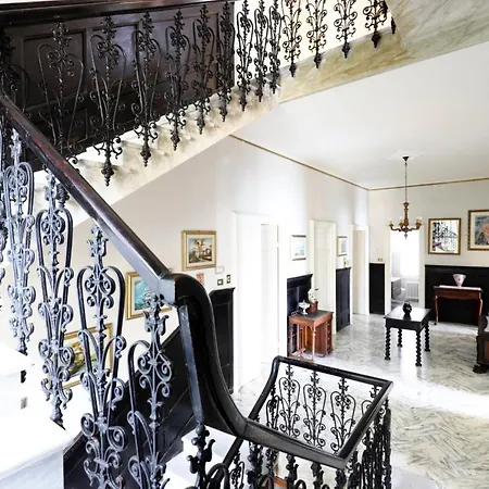 Porzione Di Villa Pallastrelli Διαμέρισμα *